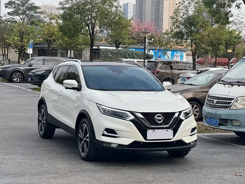 Nissan Qashqai — фото 3