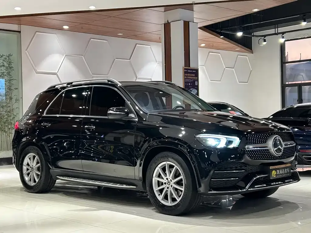 Mercedes-Benz GLE — фото 8