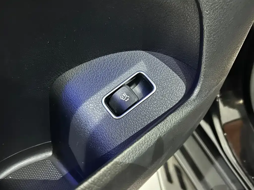Mercedes-Benz GLE — фото 10