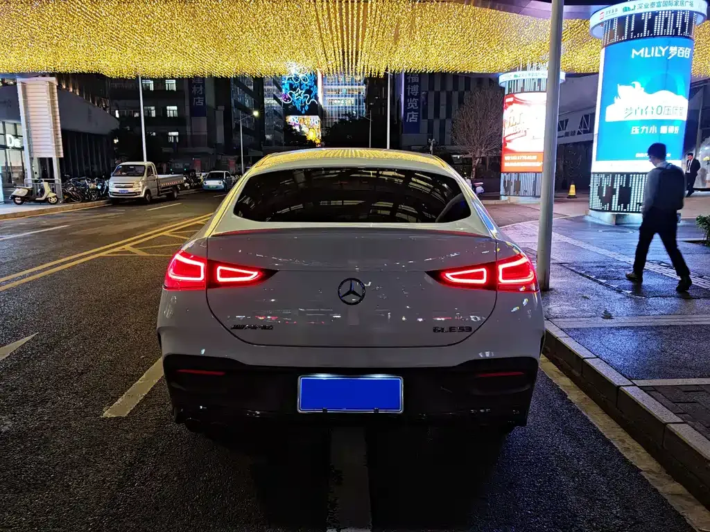 Mercedes-Benz GLE Coupe AMG — фото 10