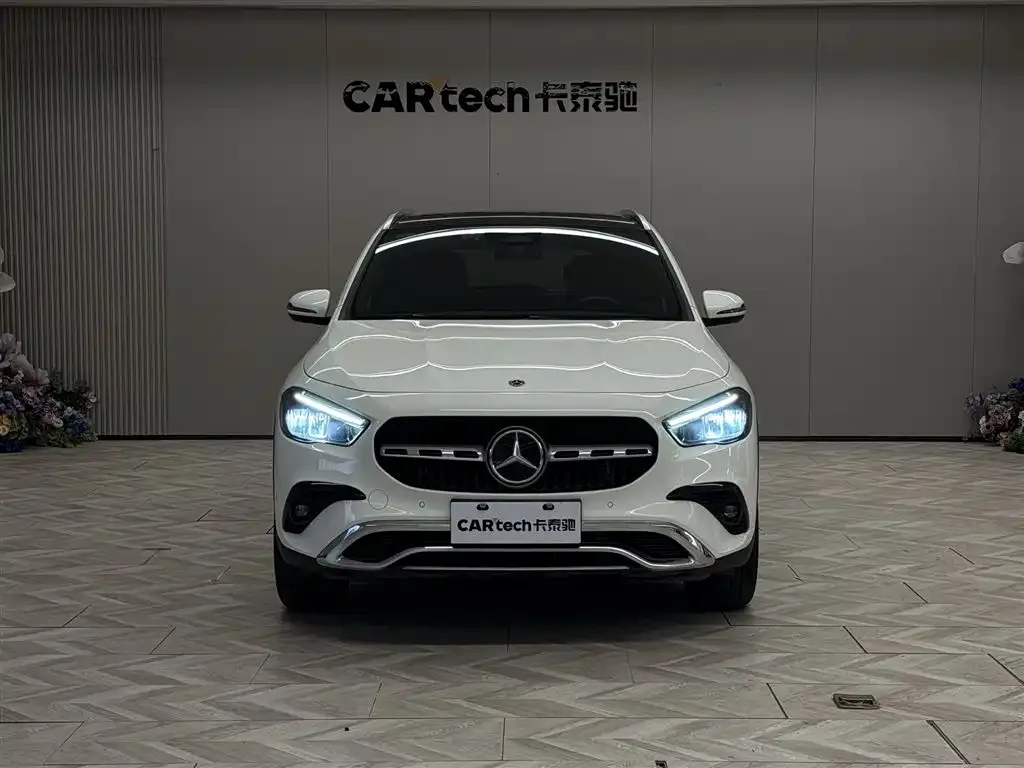 Mercedes-Benz GLA — фото 10