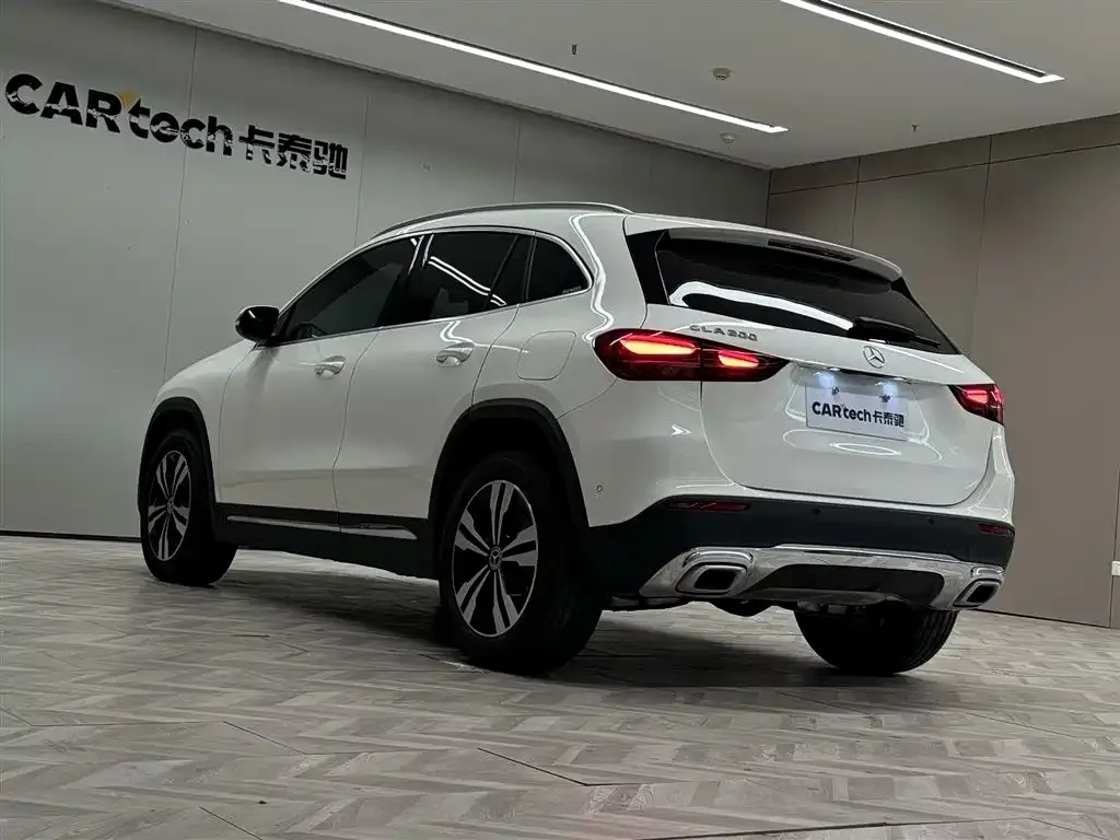 Mercedes-Benz GLA — фото 6