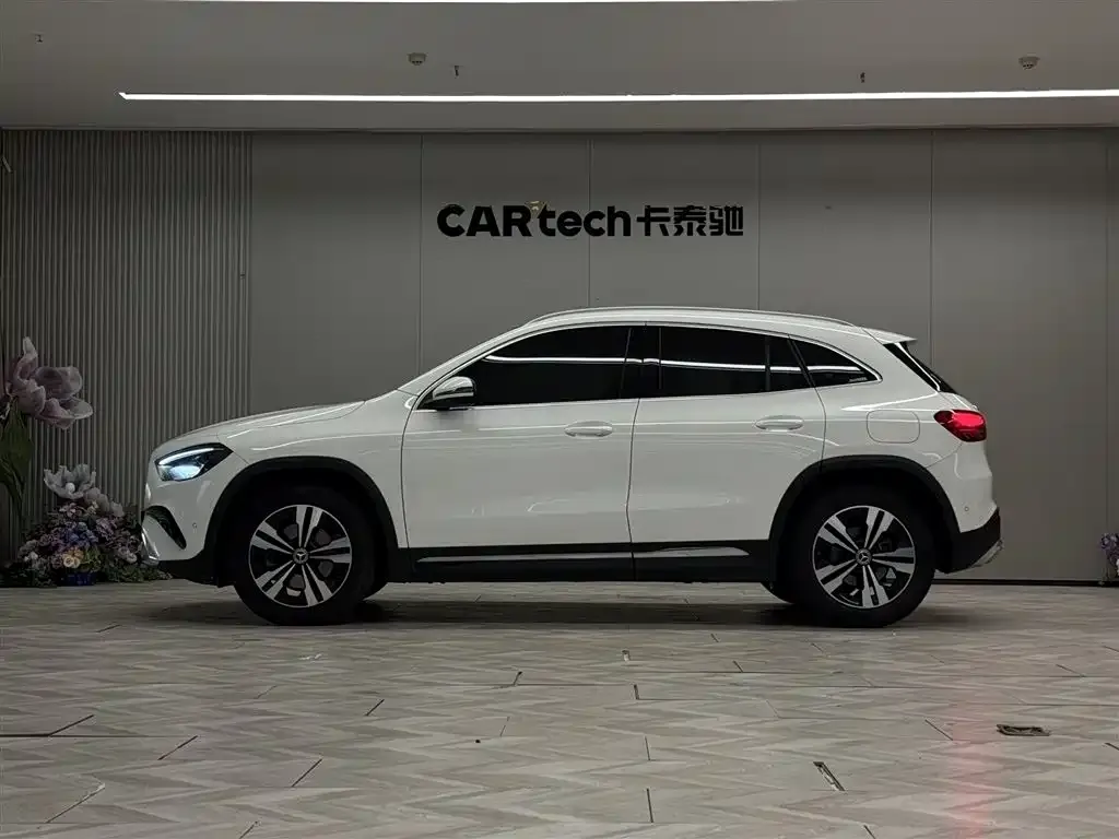 Mercedes-Benz GLA — фото 9