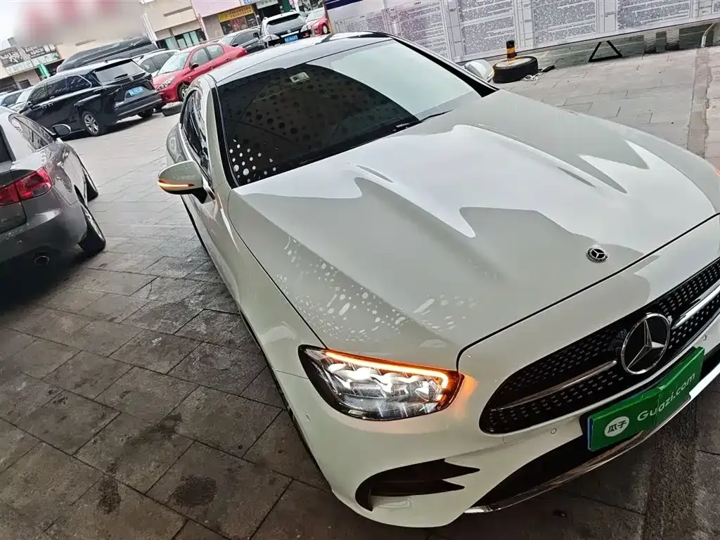 Mercedes-Benz E-Class (Import) — фото 5