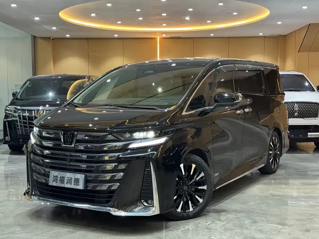 Toyota Vellfire — фото 2