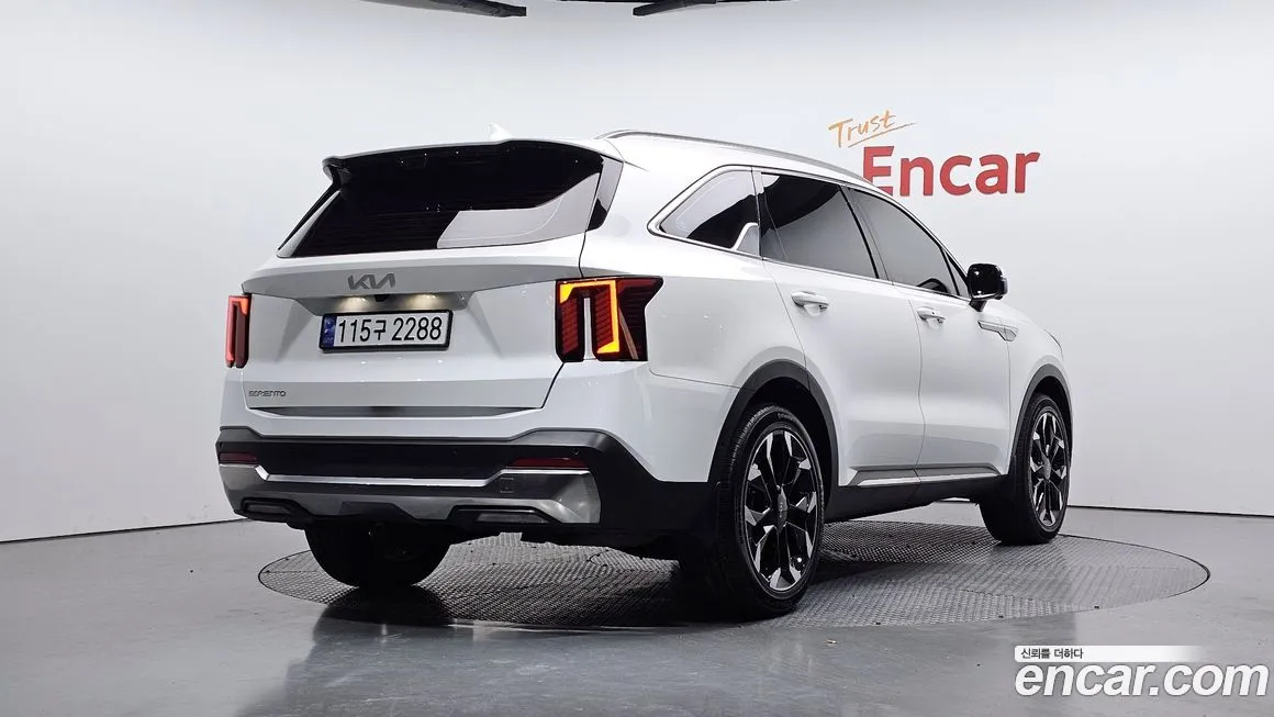 Kia Sorento — фото 2