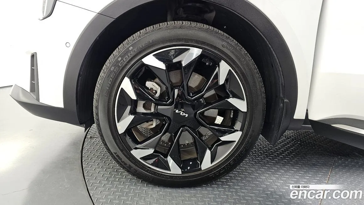 Kia Sorento — фото 9