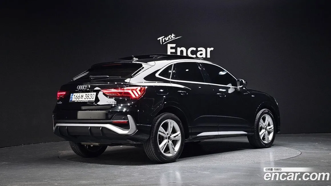 Audi Q3 — фото 2