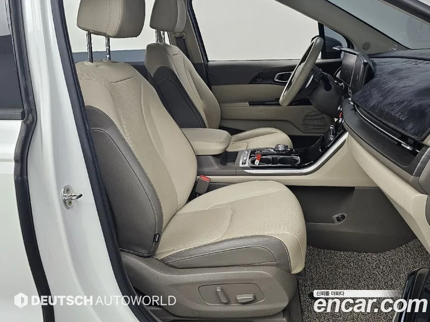 Kia Carnival — фото 10