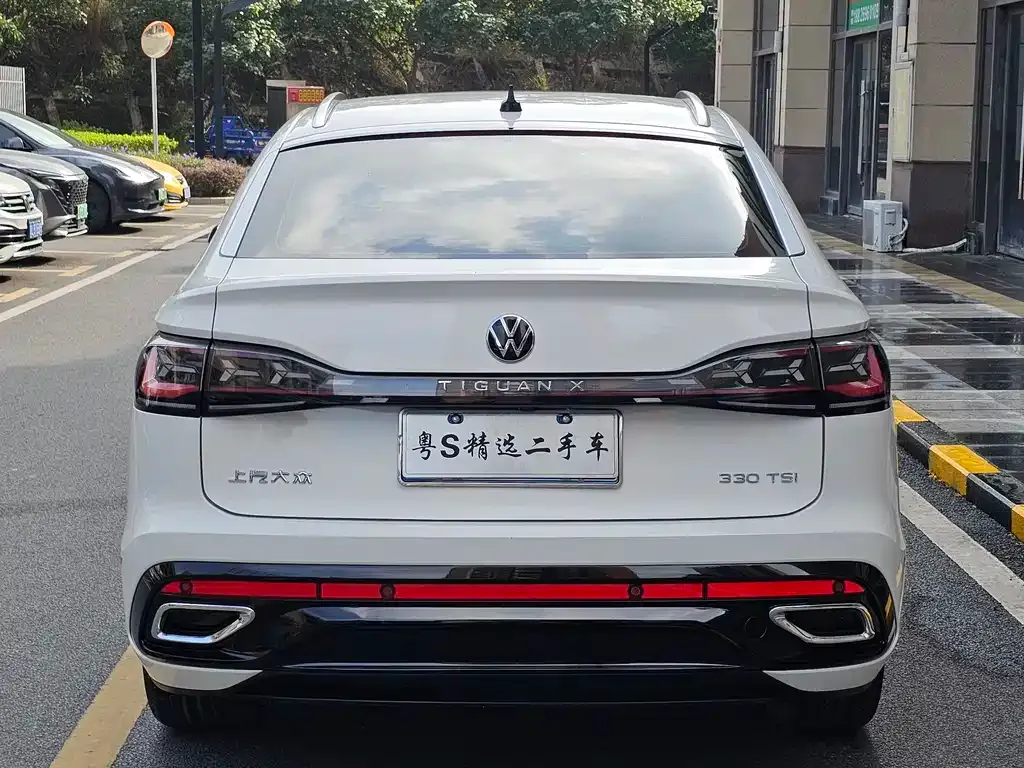 Volkswagen Tiguan X — фото 2