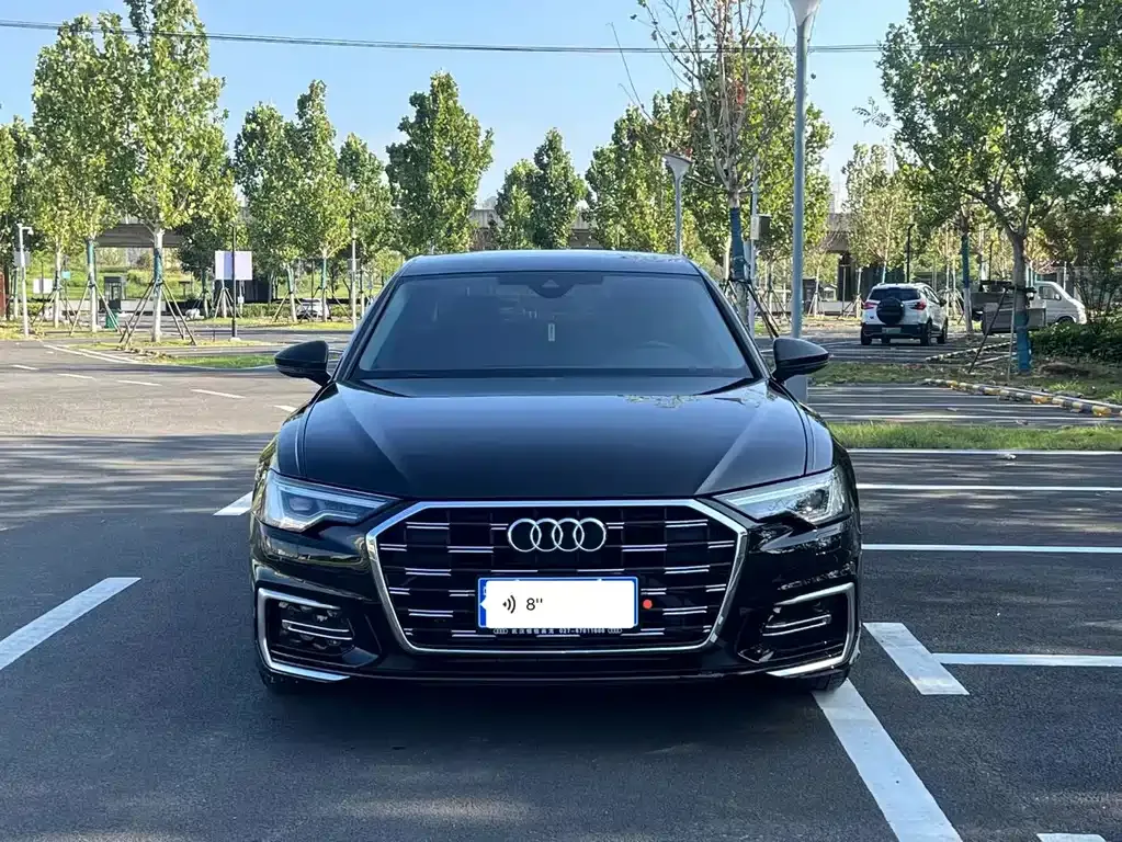 Audi A6L — фото 9