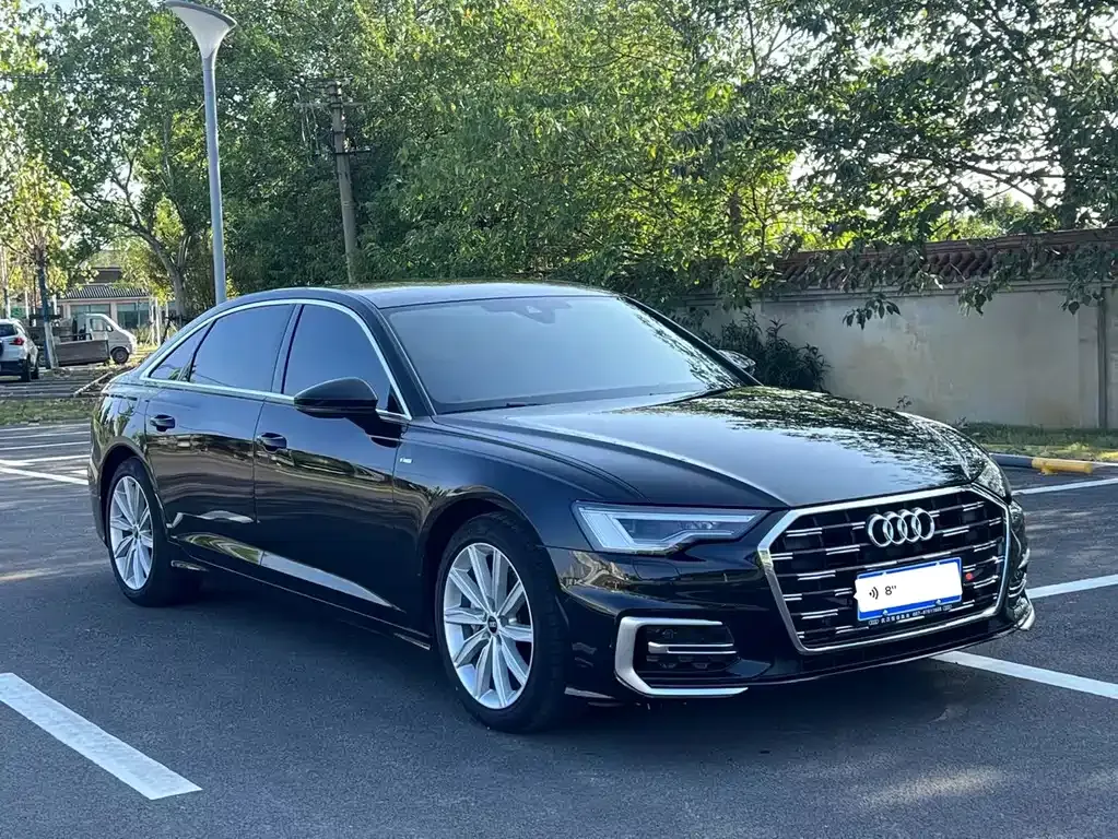 Audi A6L — фото 8