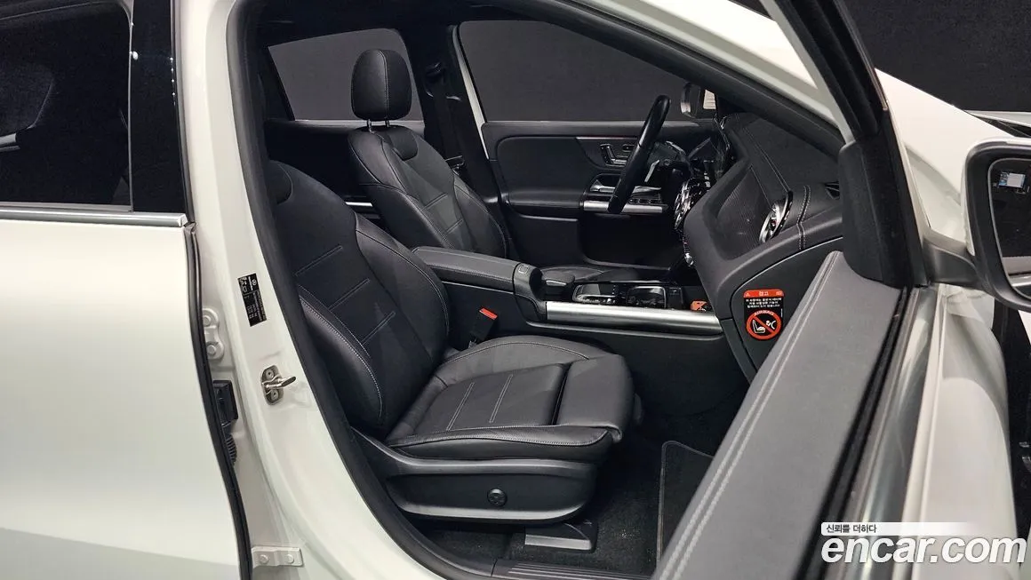 Mercedes-Benz EQA — фото 10