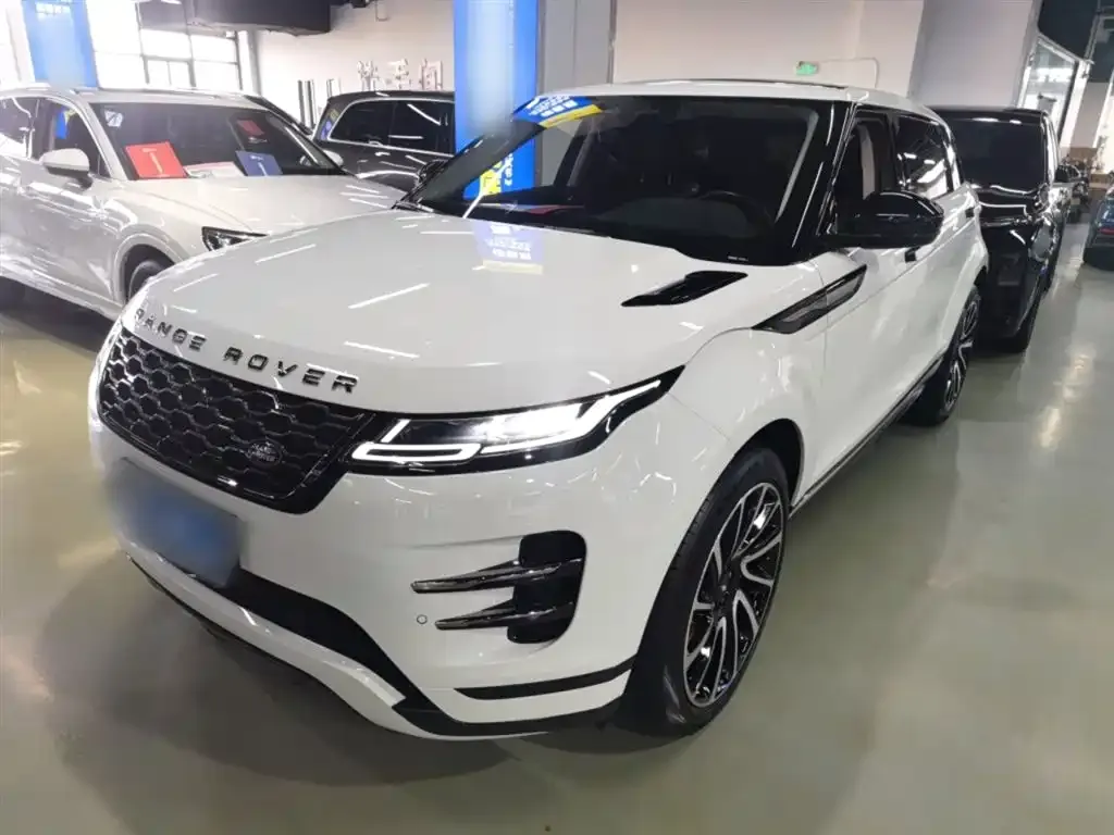 Land Rover Evoque — фото 1