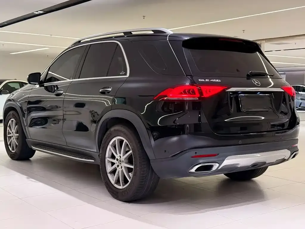 Mercedes-Benz GLE — фото 8