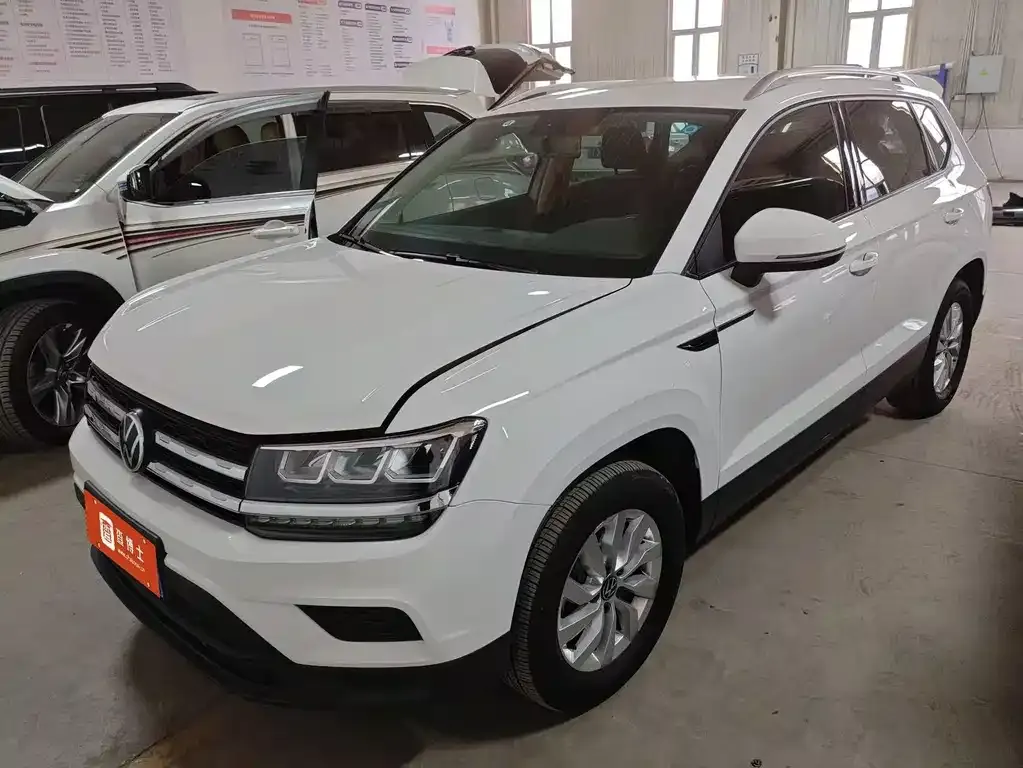 Volkswagen Tharu — фото 1