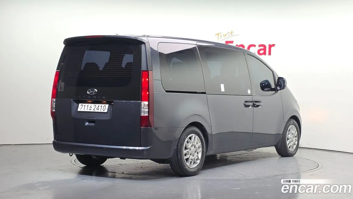Hyundai Staria — фото 10