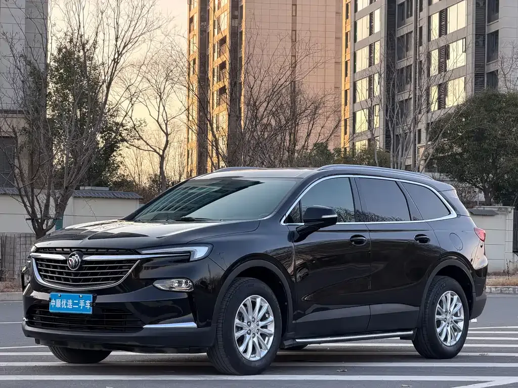 Buick Enclave — фото 1