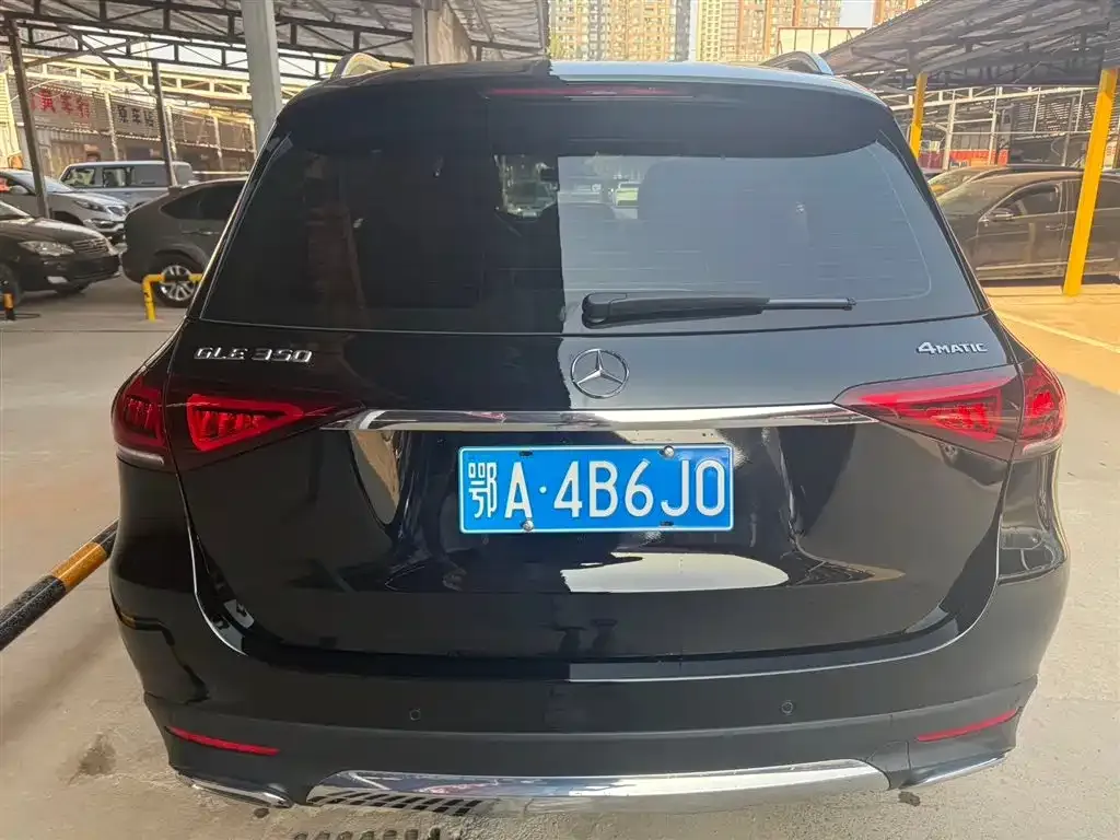 Mercedes-Benz GLE — фото 7