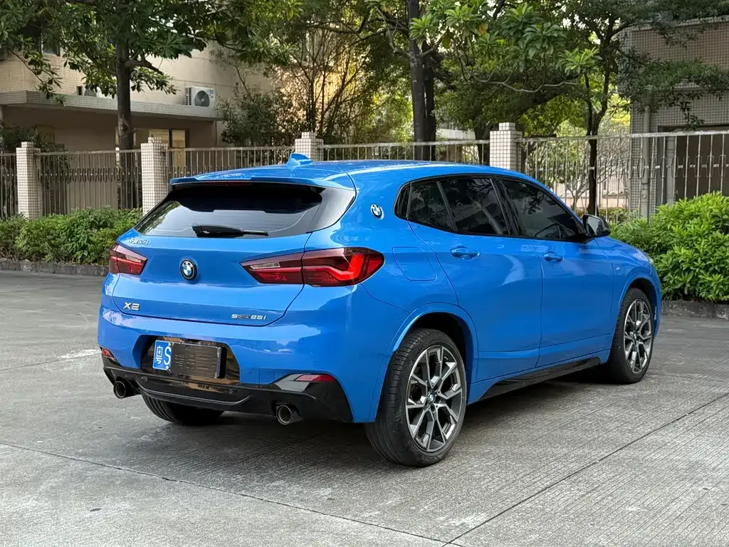 BMW X2 — фото 7