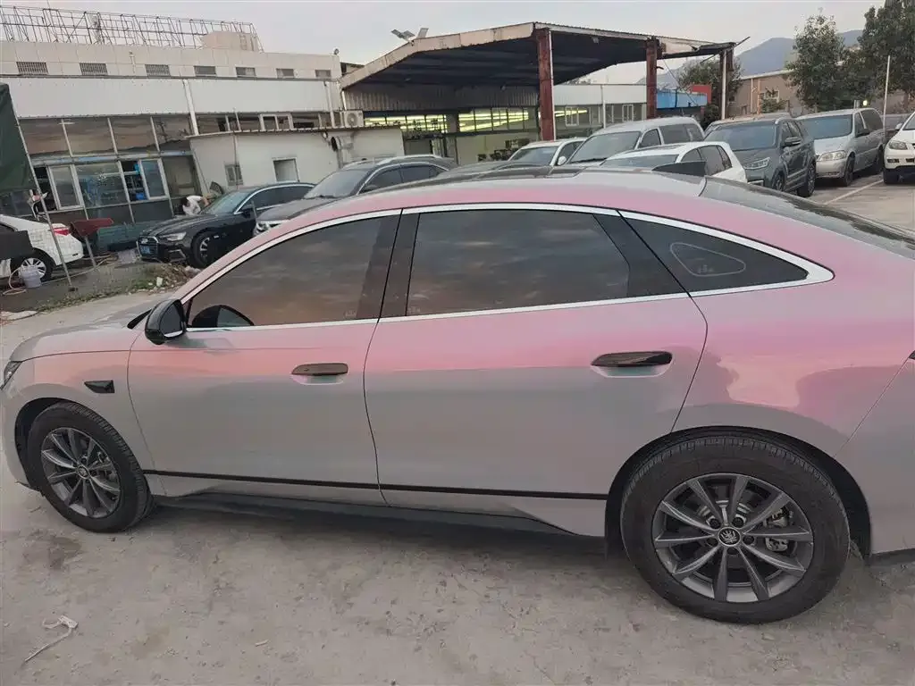 BYD Qin L — фото 10
