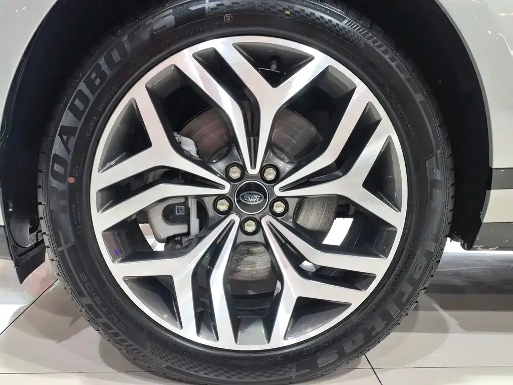 Land Rover Evoque — фото 9