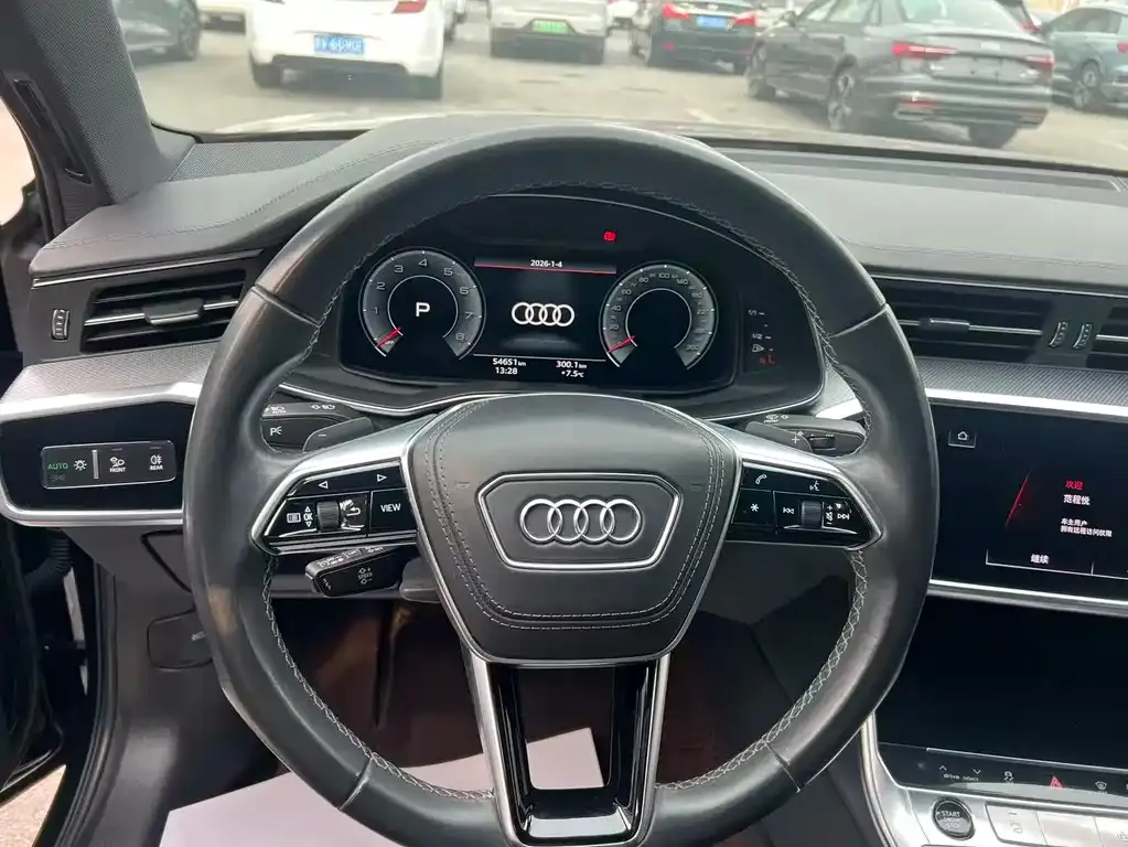 Audi A6L — фото 5