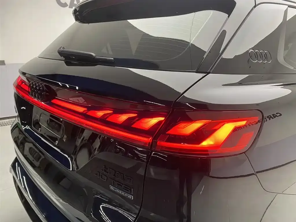 Audi Q6 — фото 5