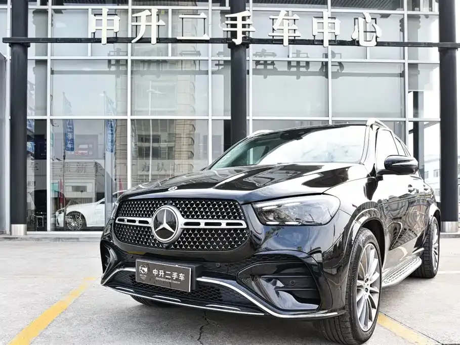 Mercedes-Benz GLE — фото 1