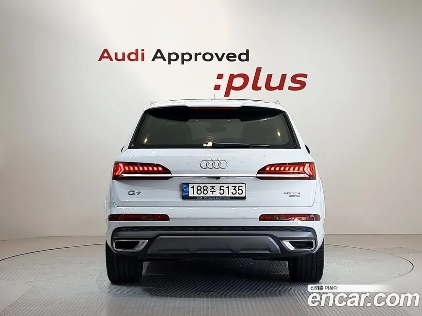 Audi Q7 — фото 3