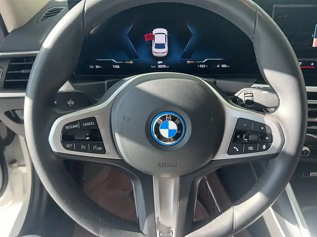 BMW i3 — фото 6
