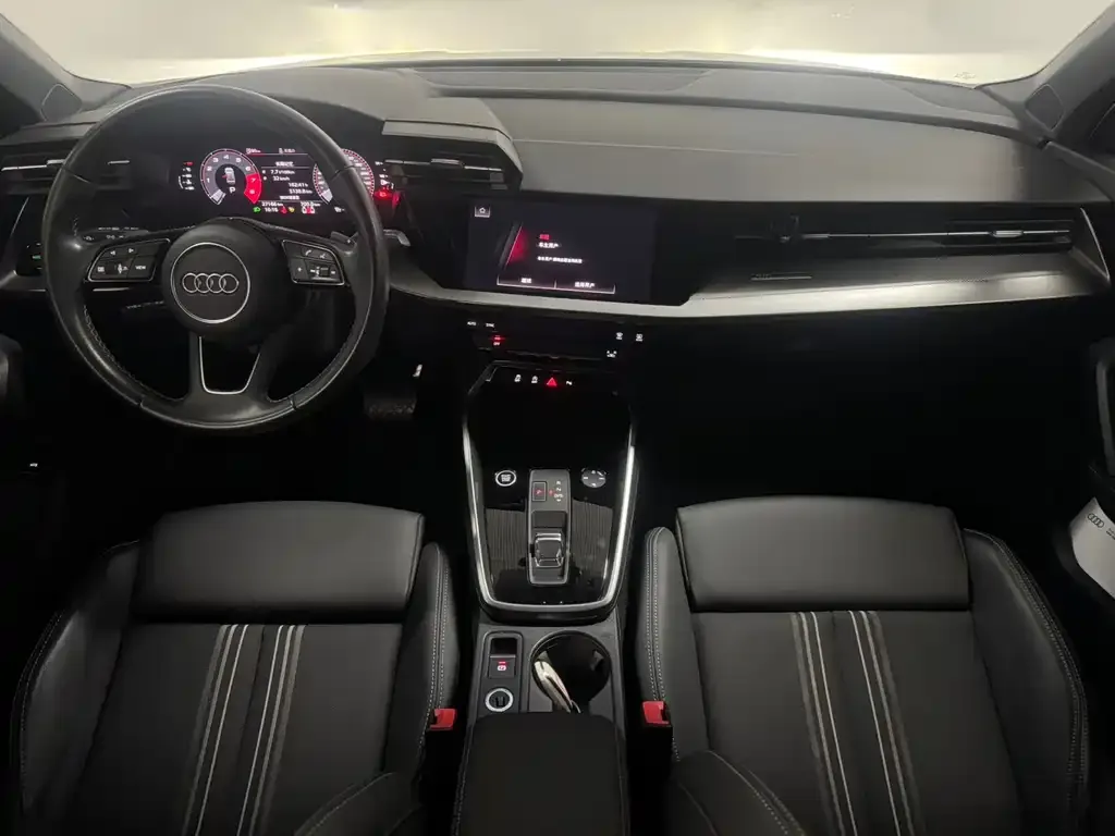 Audi A3 — фото 10