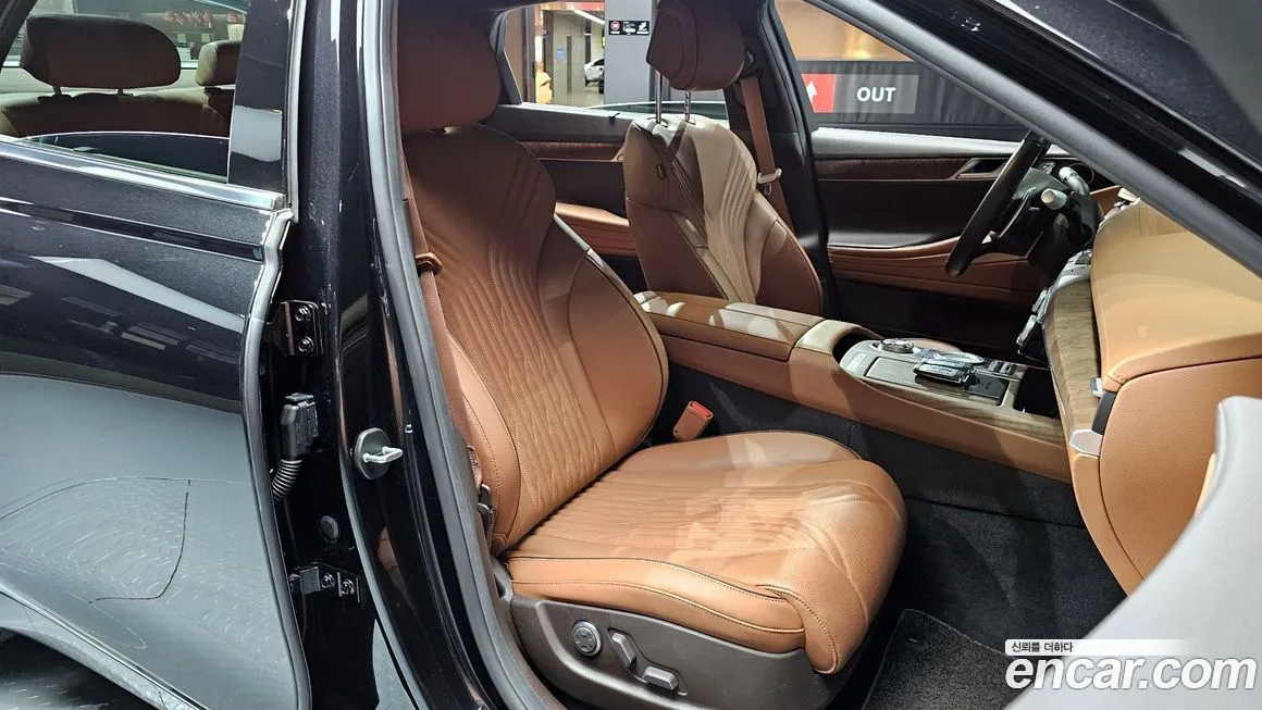 Genesis G80 — фото 10