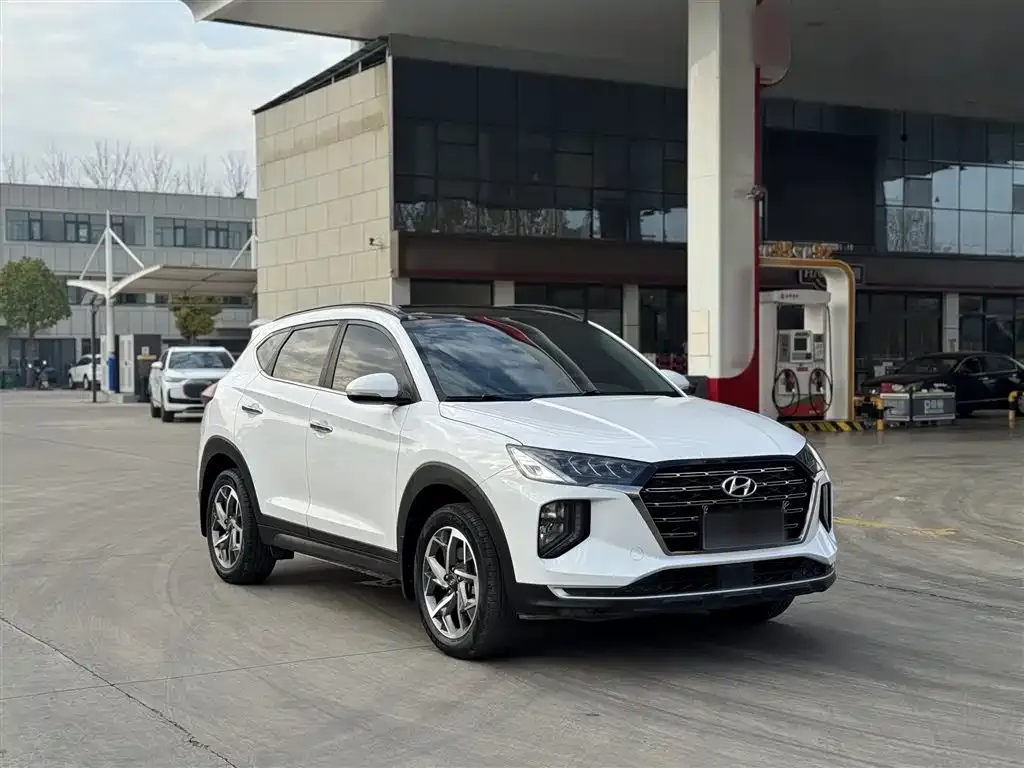 Hyundai Tucson — фото 4
