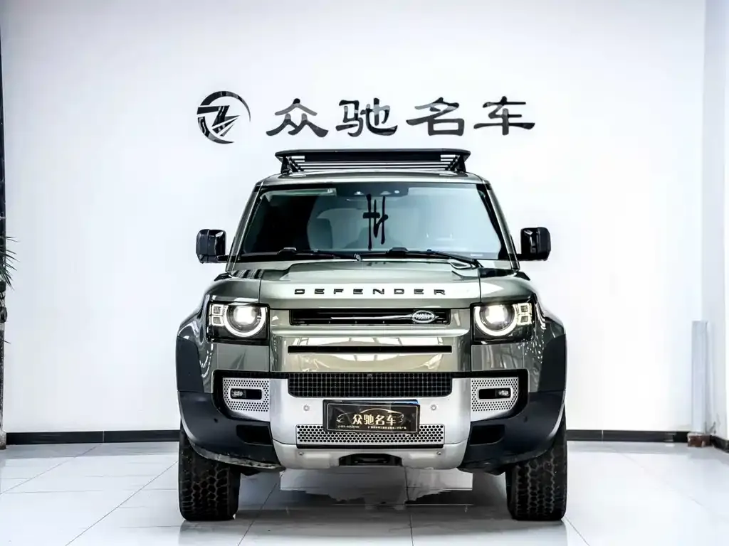Land Rover Defender — фото 6