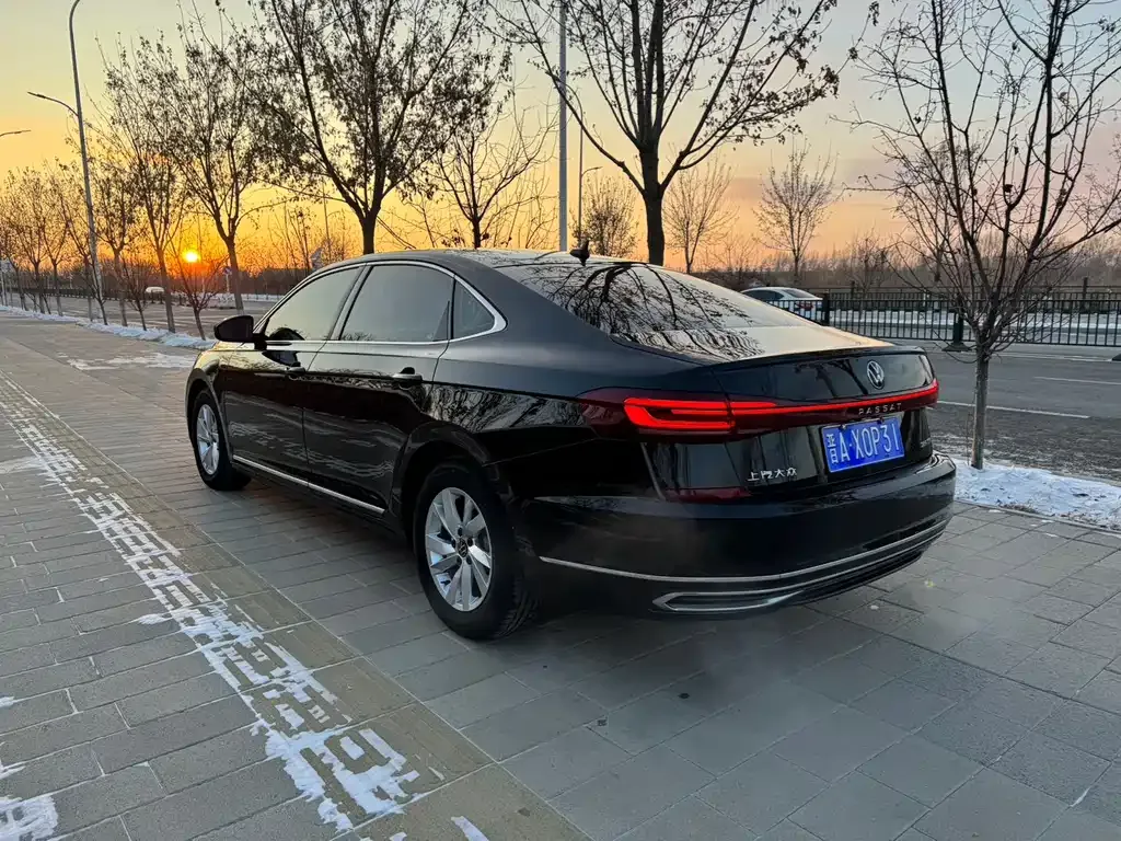Volkswagen Passat — фото 9