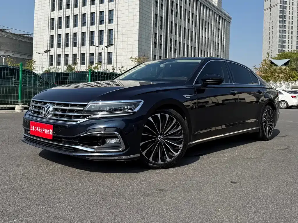 Volkswagen Phideon — фото 1