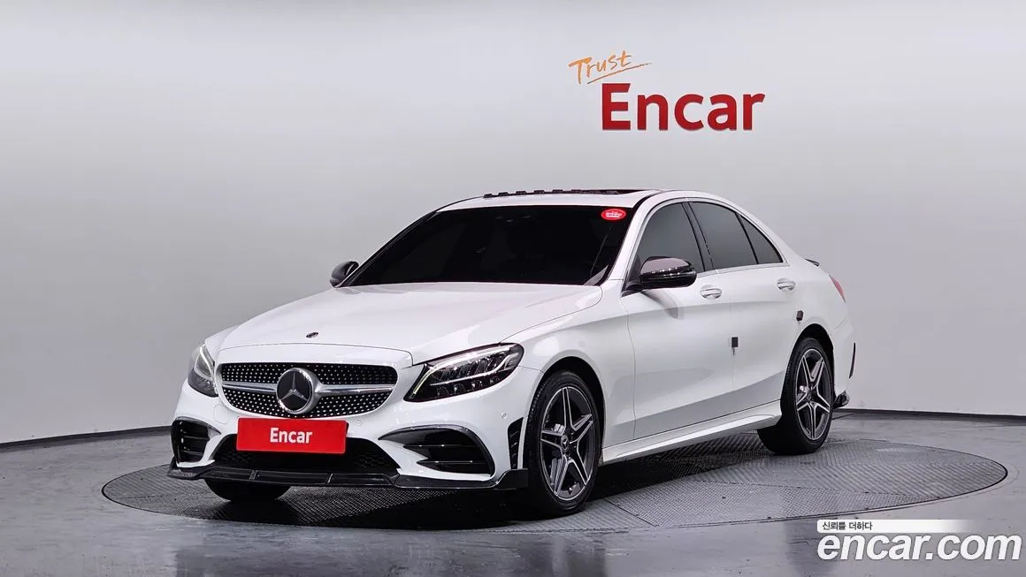 Mercedes-Benz C-Class — фото 1