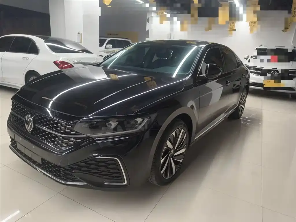 Volkswagen Passat — фото 2