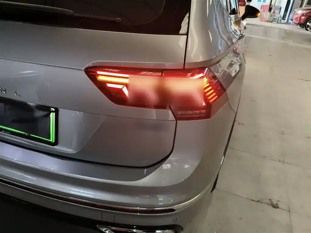 Volkswagen Tiguan L New Energy — фото 8