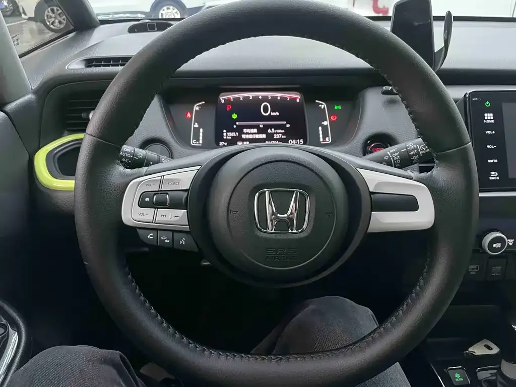 Honda Fit — фото 8
