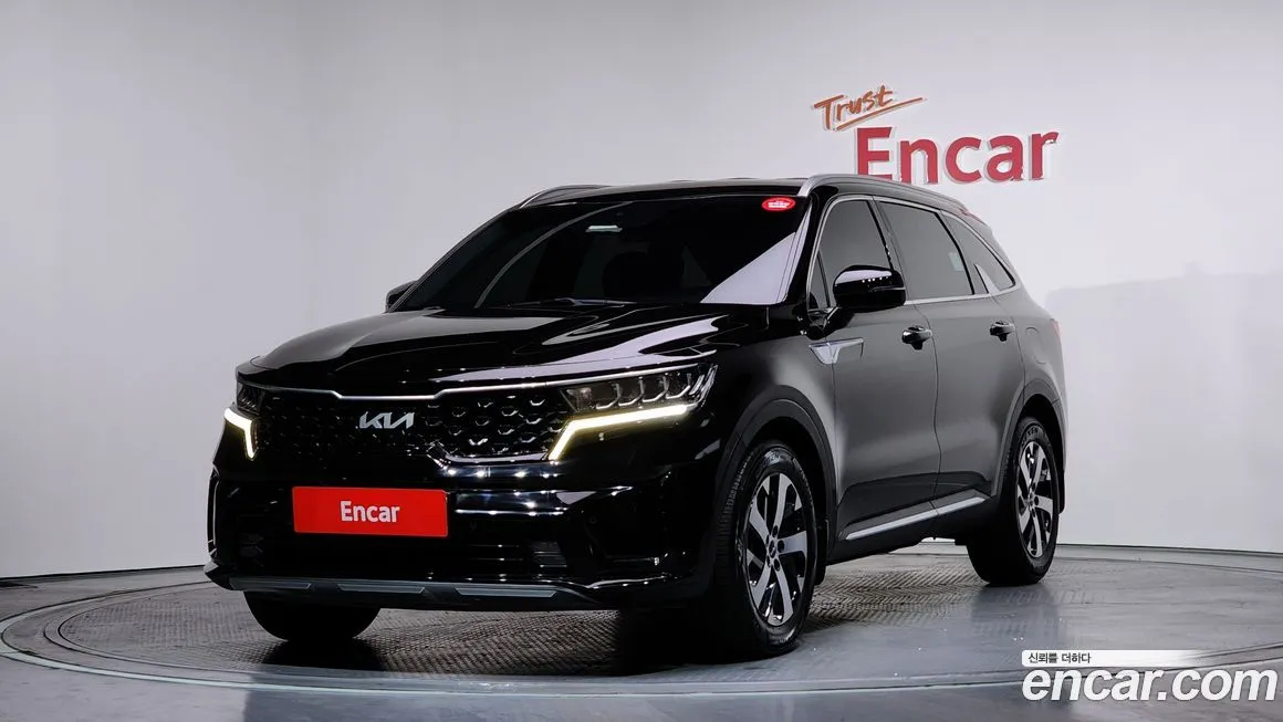 Kia Sorento — фото 1