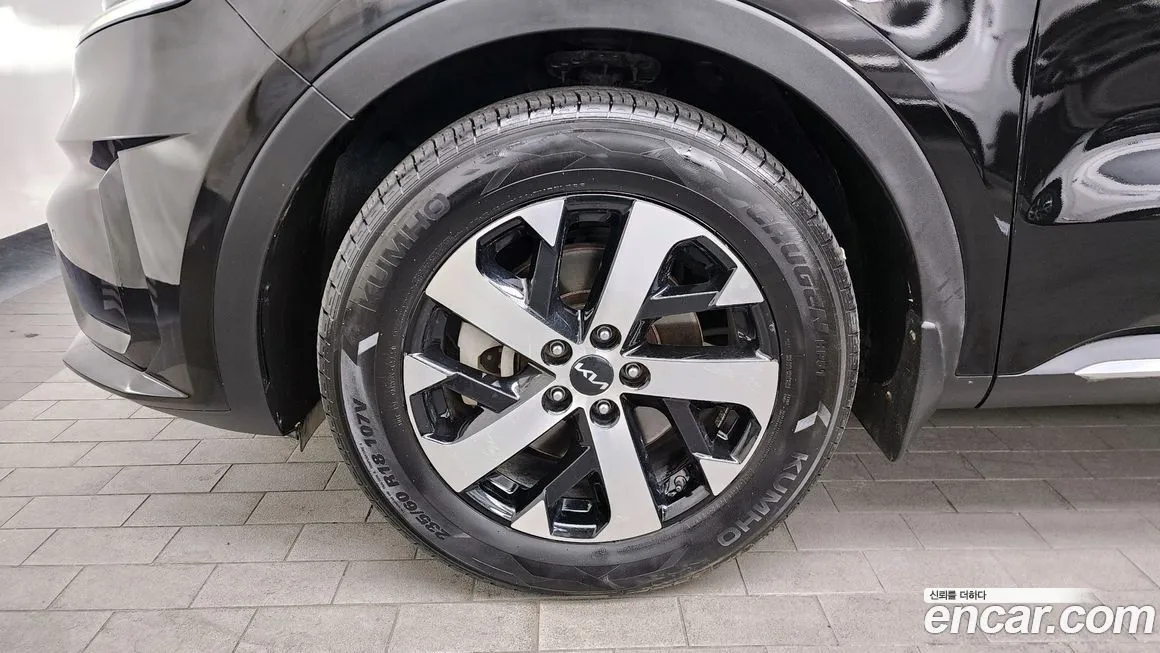 Kia Sorento — фото 8