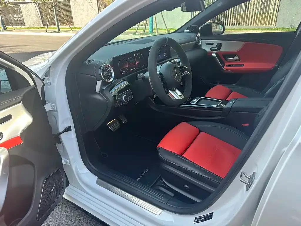 Mercedes-Benz A-Class AMG (Import) — фото 3