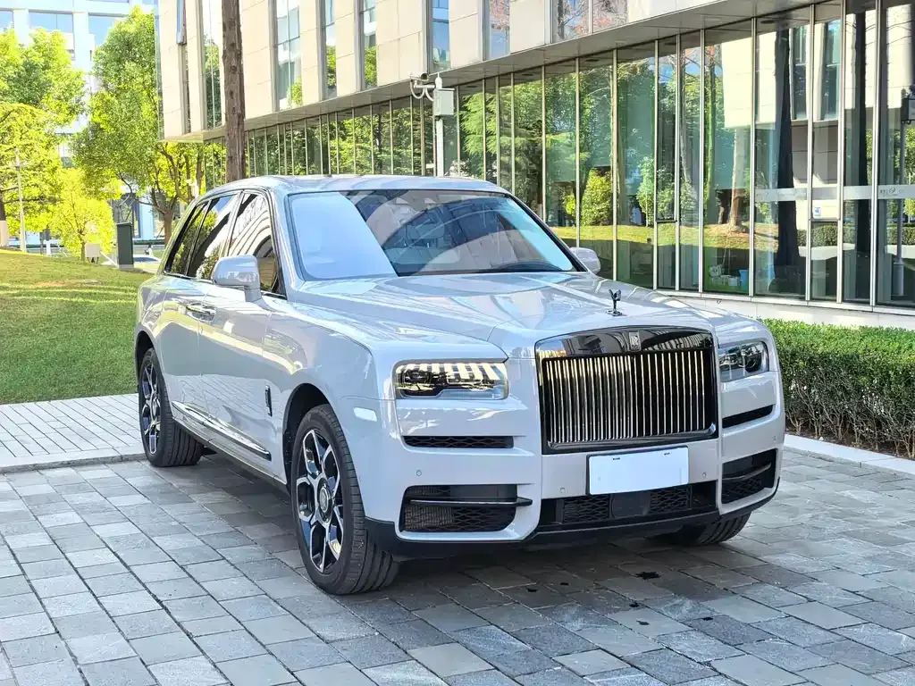 Rolls-Royce Cullinan — фото 7