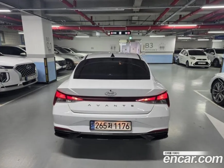 Hyundai AVANTE — фото 2