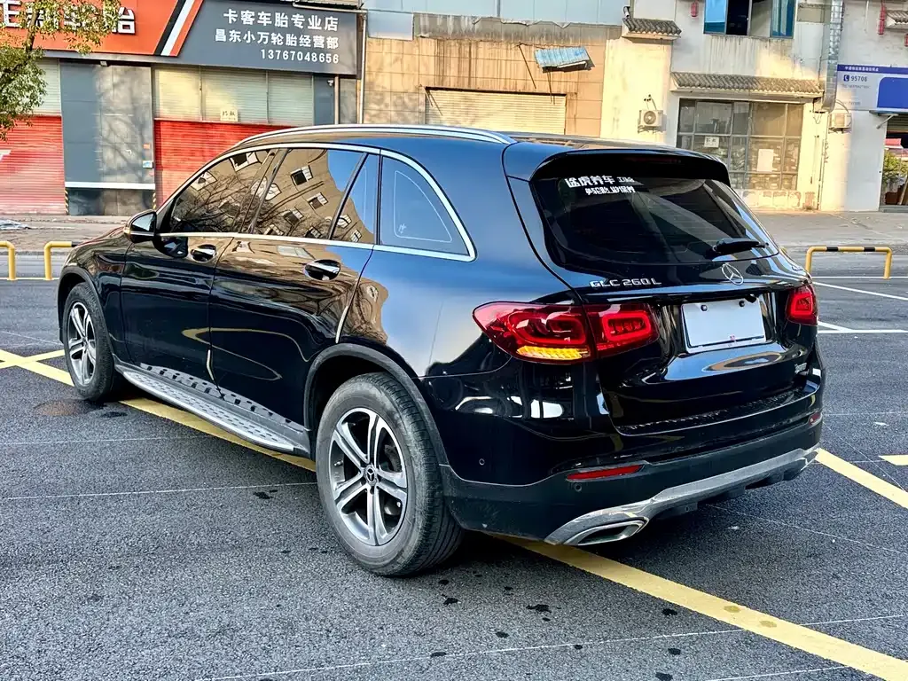 Mercedes-Benz GLC — фото 10