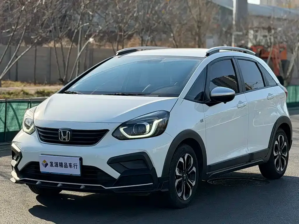 Honda Fit — фото 1