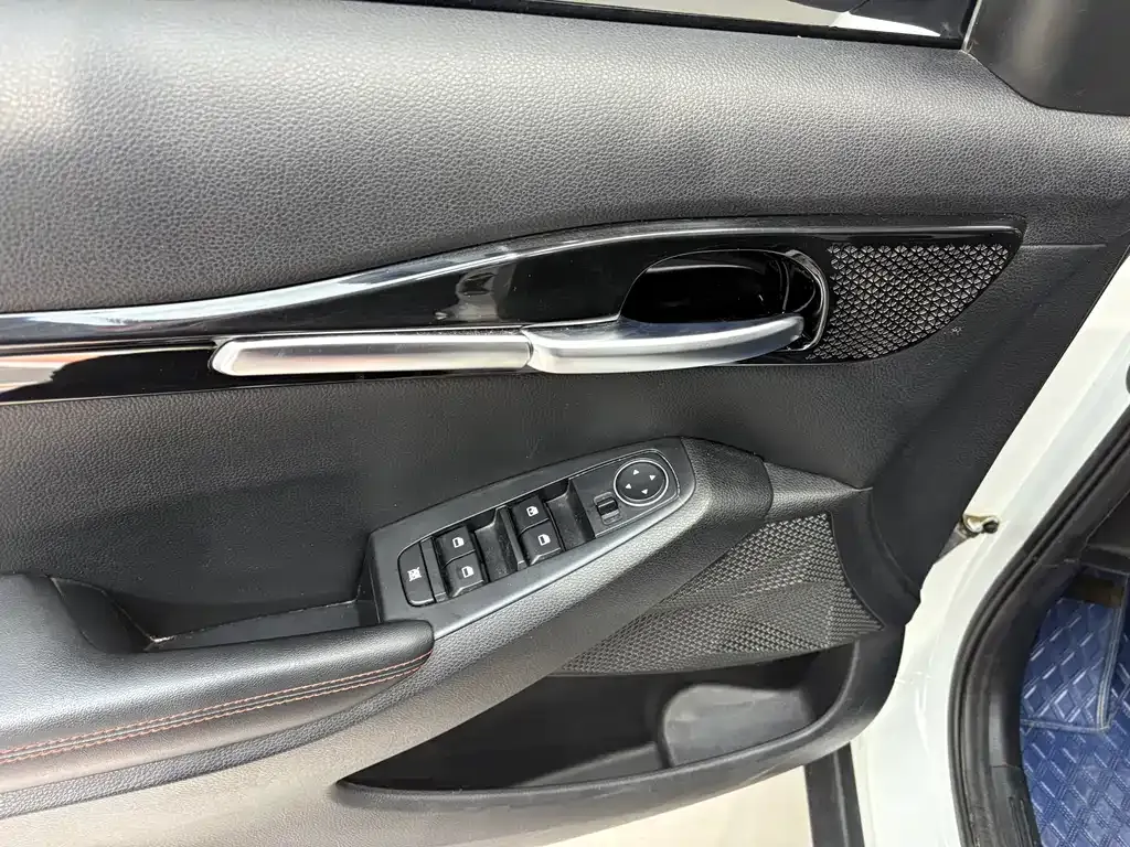 Kia KX3 — фото 9