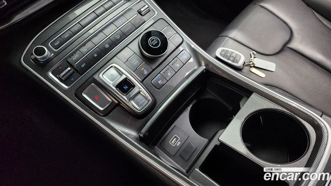 Hyundai Santafe — фото 9